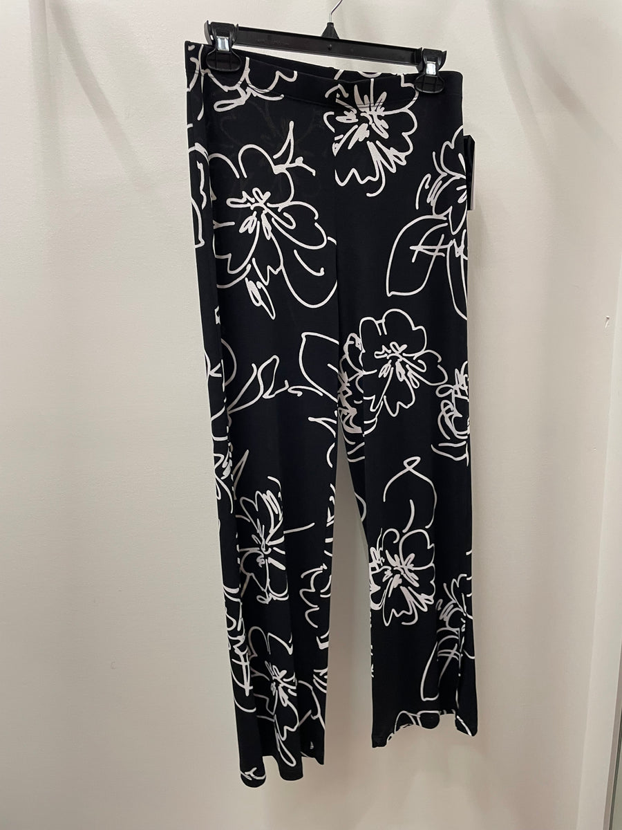 Crepe Knit Side Slit Ankle Pant by Clara Sun Woo