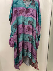 Float On Muu #53 by Kantha Bae