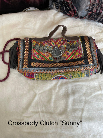 Upcycled Embroidered Crossbody Clutch Market Bag by Kantha Bae - Robin Boutique-Boutique 