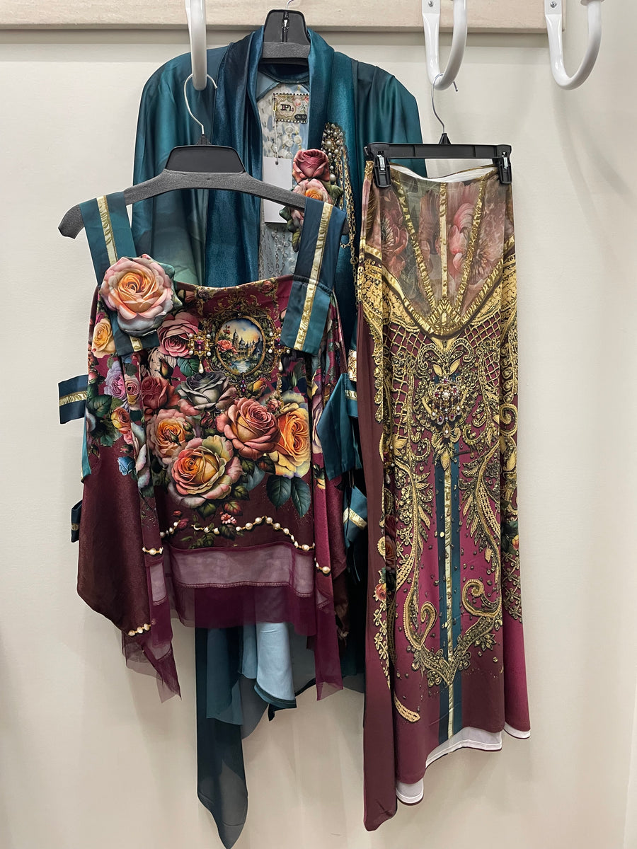 IPNG Design Poncho Blouse in Love Language