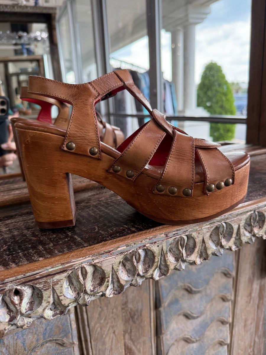 Bedstu Caitlin Platform Sandal