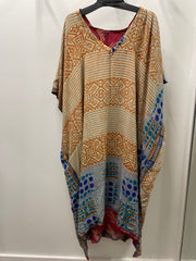 Float On Muu #111 by Kantha Bae