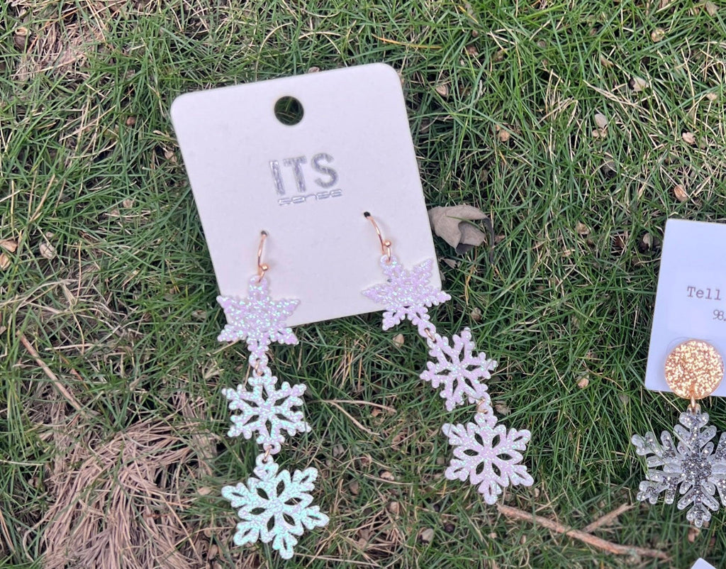 Winter Snowflake Earrings - Robin Boutique-Boutique 