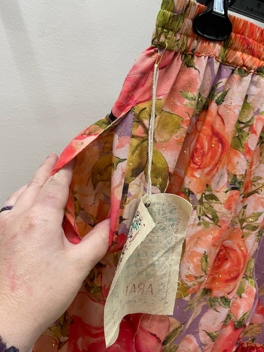 Rosaline Short Pants by Aratta