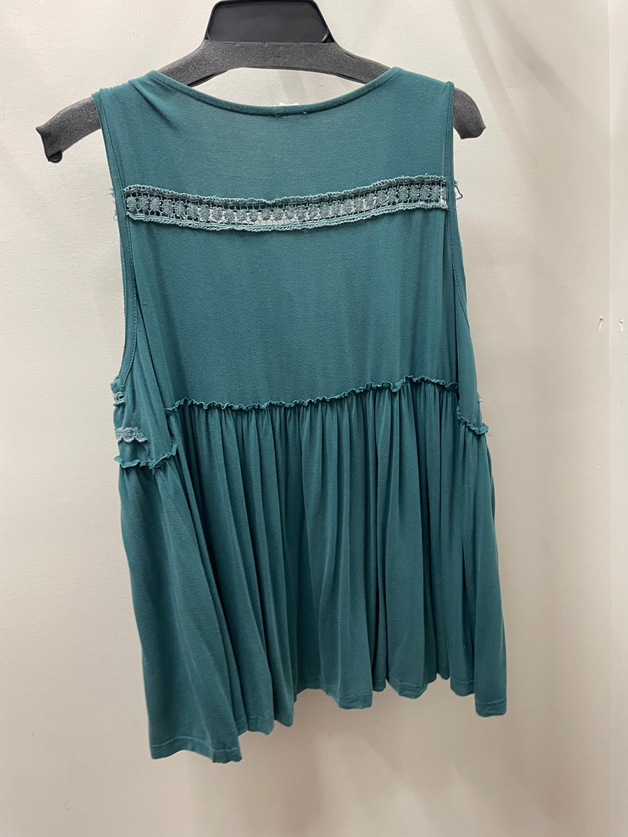 Sleeveless Empress Top