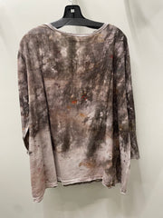 Driftwood Day Tee in Vintage Prairie Print by Paper Lace