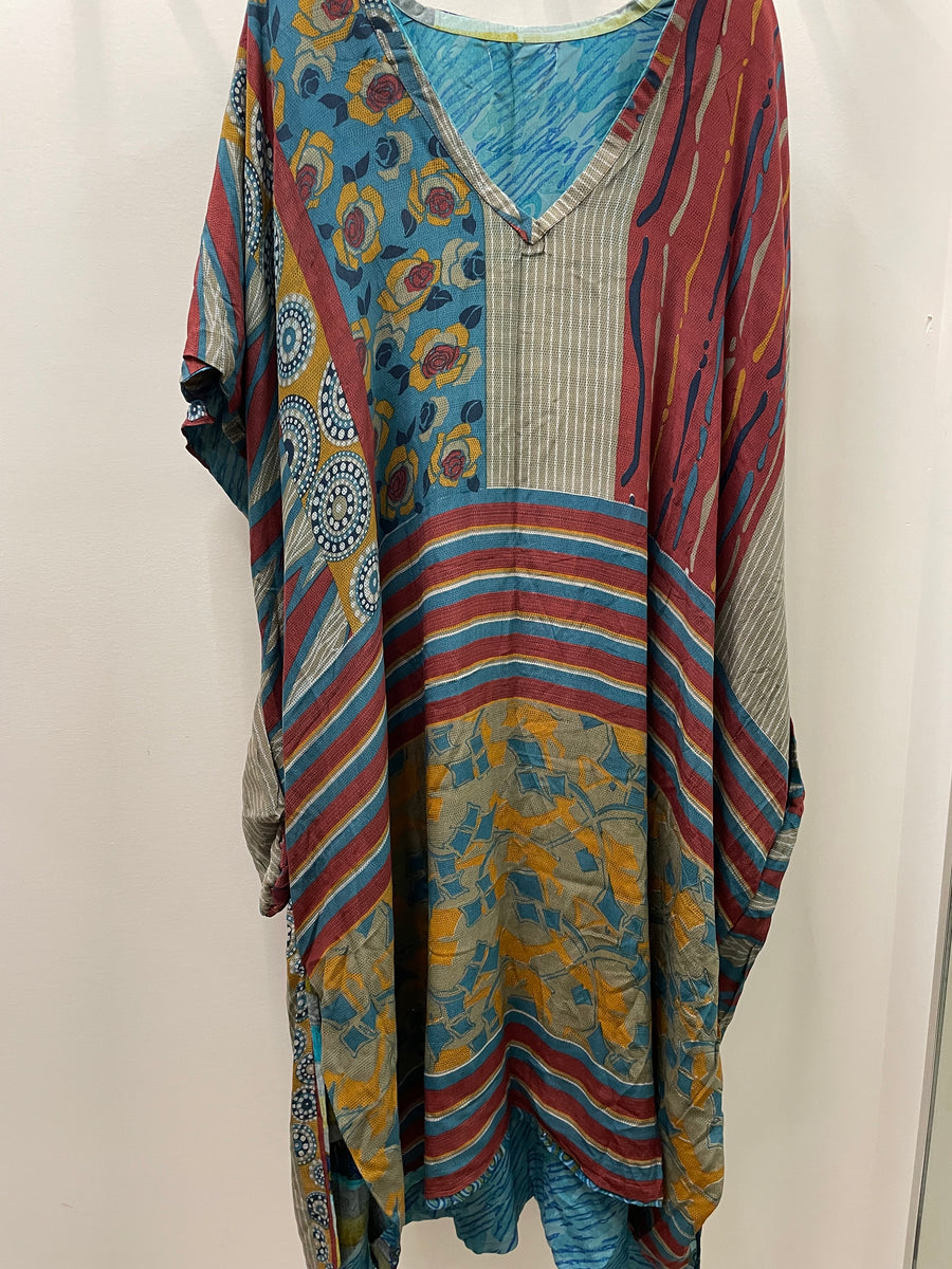 Float On Muu #119 by Kantha Bae