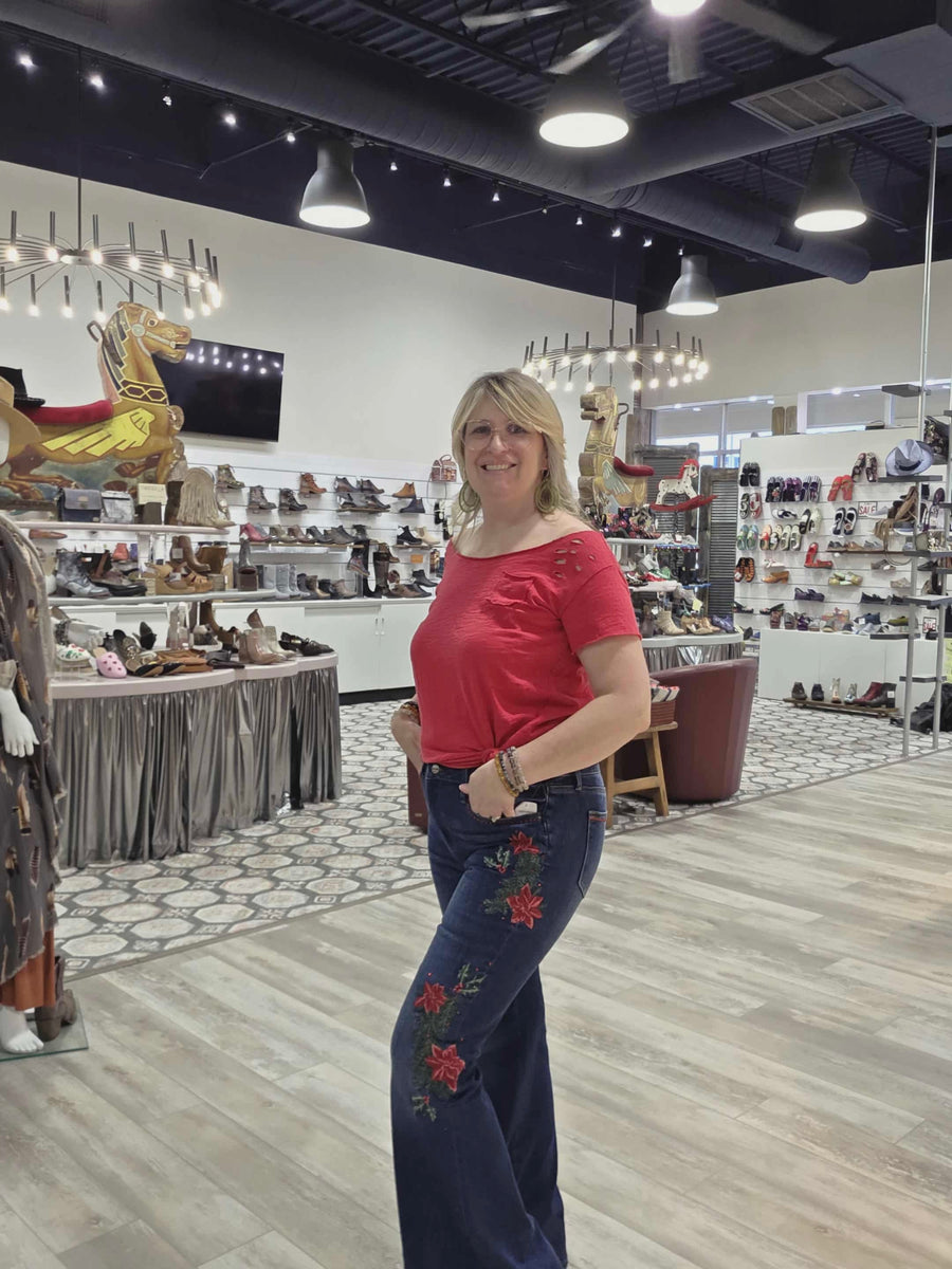 Farrah Jean in Poinsetia by Driftwood