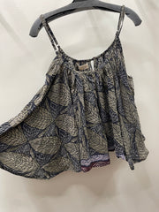 Prosperity Tank #252 by Kantha Bae