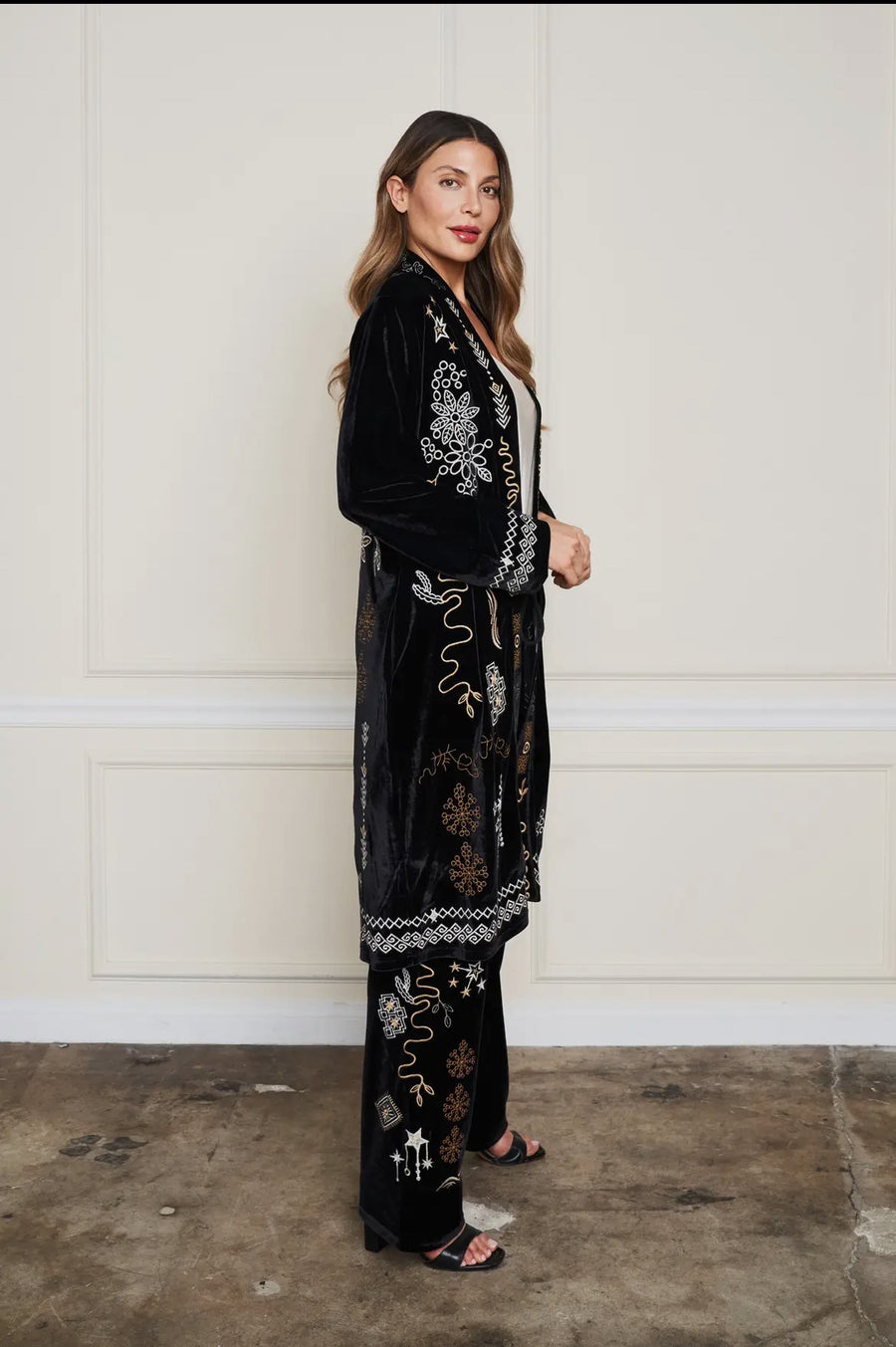 Velvet Embroidered Duster by Paparazzi