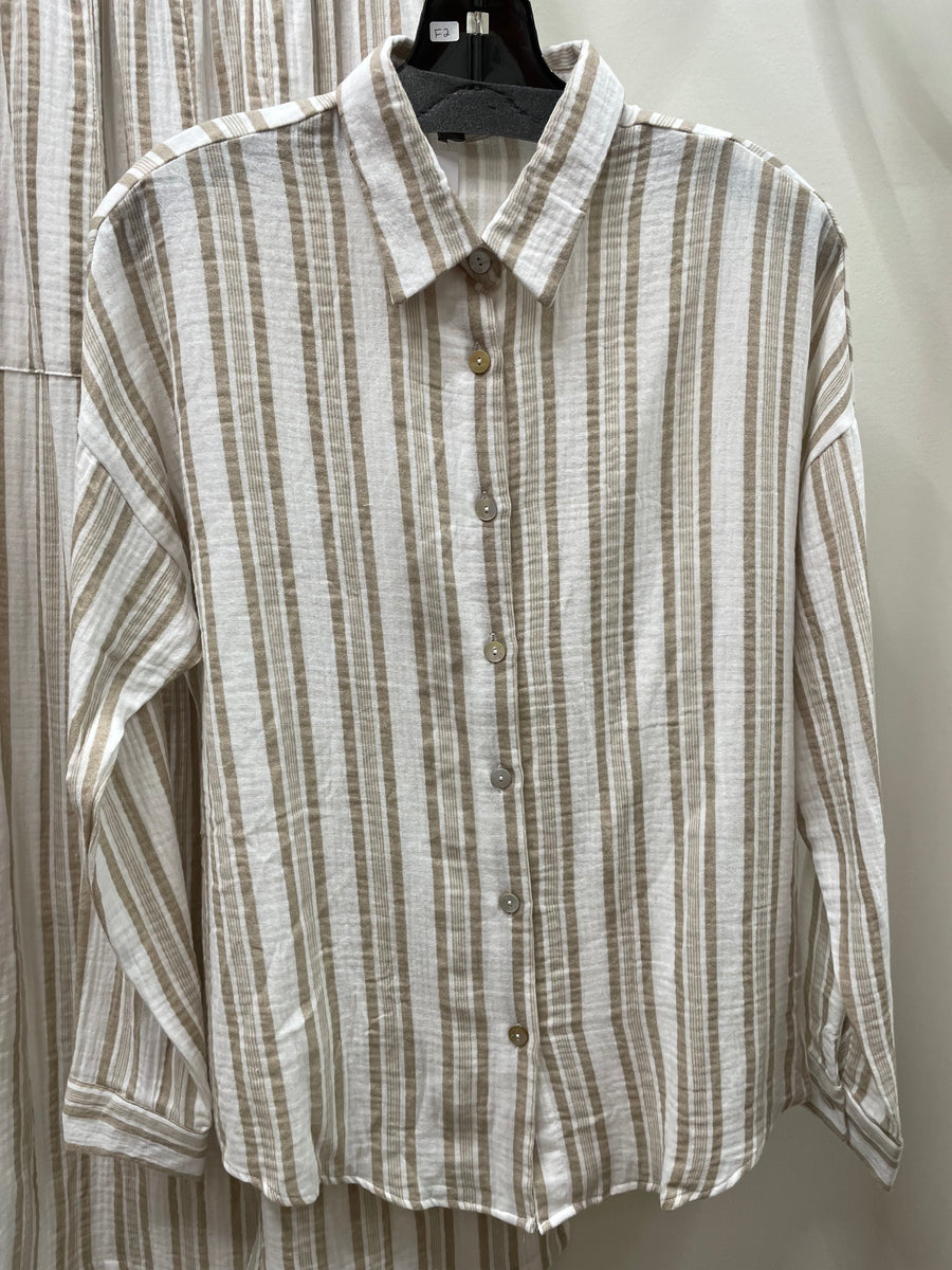 Coastal Chic Button Top