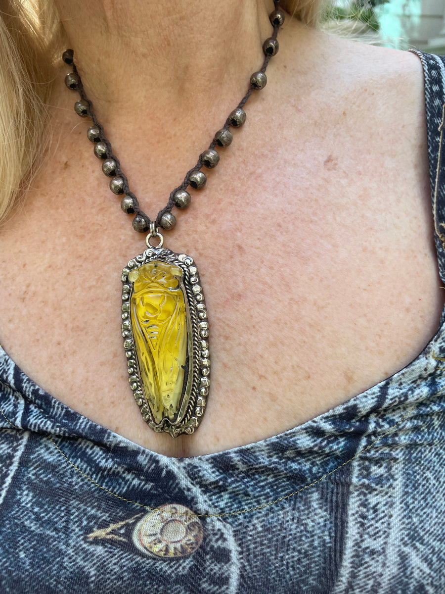 Carved Onyx Cicada Short Necklace