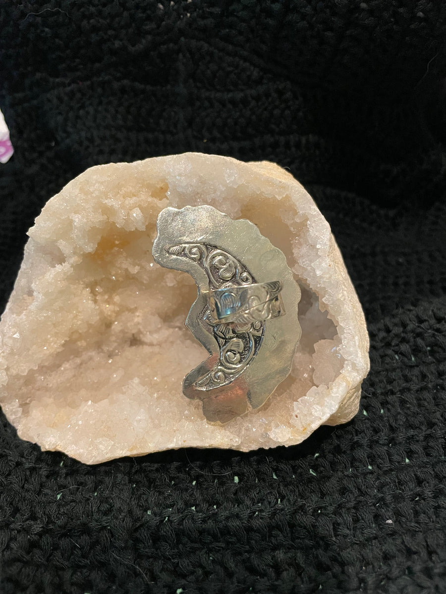 Mother of Pearl Crescent Moon Face Adjustable Ring