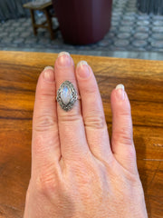 Vintage Moonstone Ring in Silver