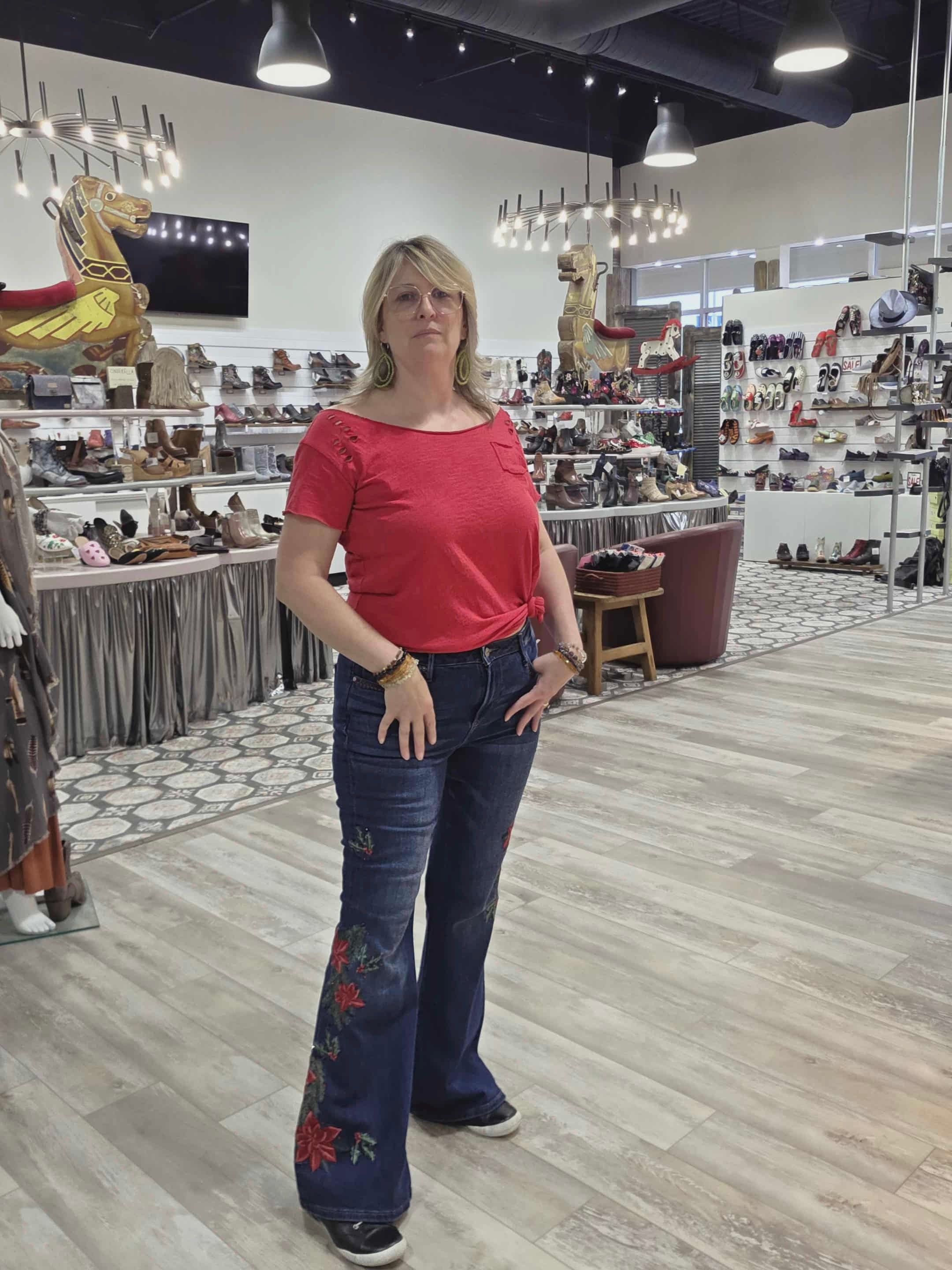 Farrah Jean in Poinsetia by Driftwood