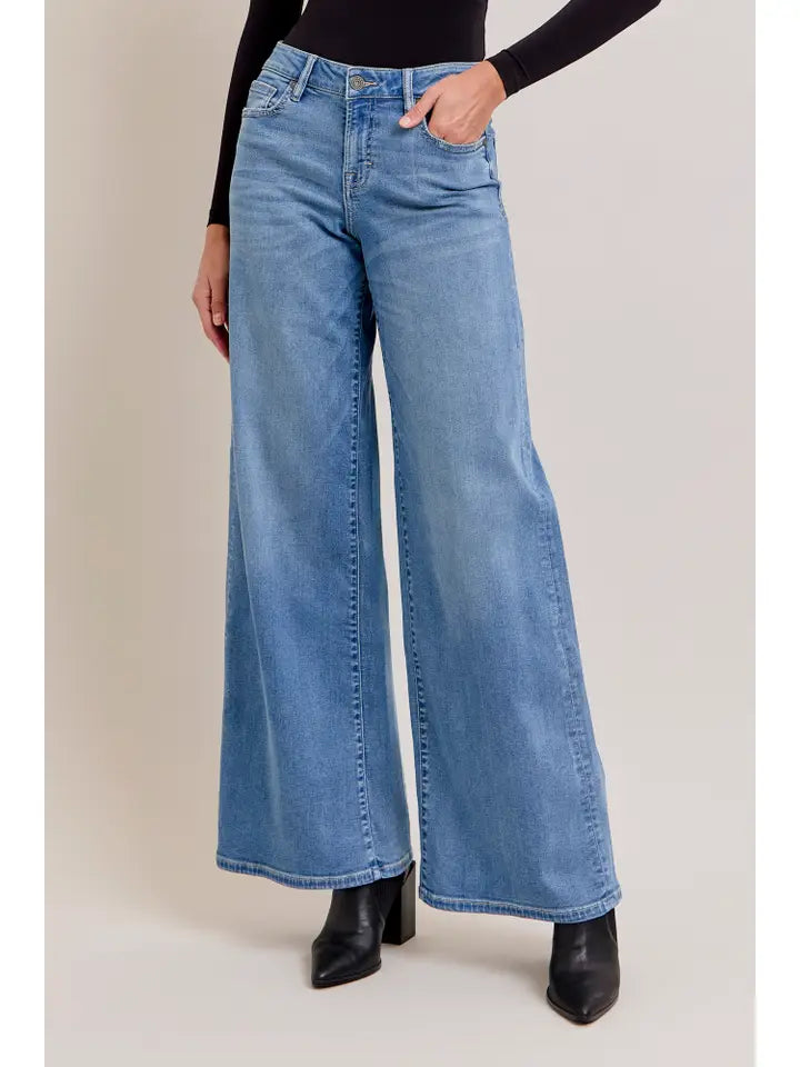 Nori Mid Rise Super Wide Leg Jean by Hidden Jeans