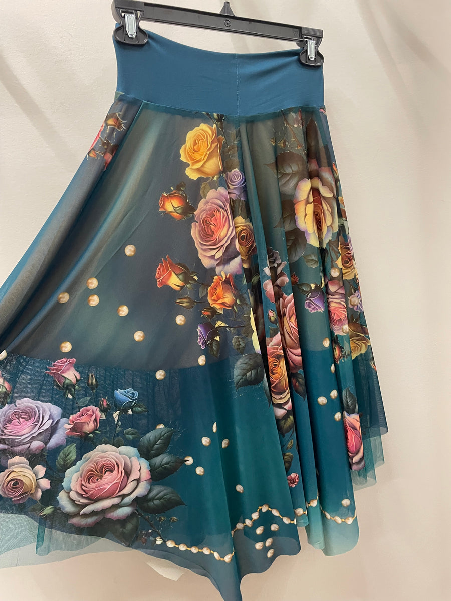 IPNG Design Skirt Square "Love Language"