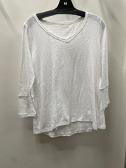 Freedom V-Neck Tee by Escape