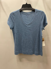 Solid Short Sleeve V-Neck Tee by Escape