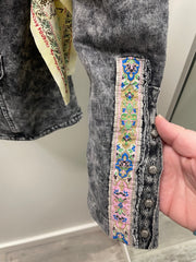 Colonel Jacket by Aratta