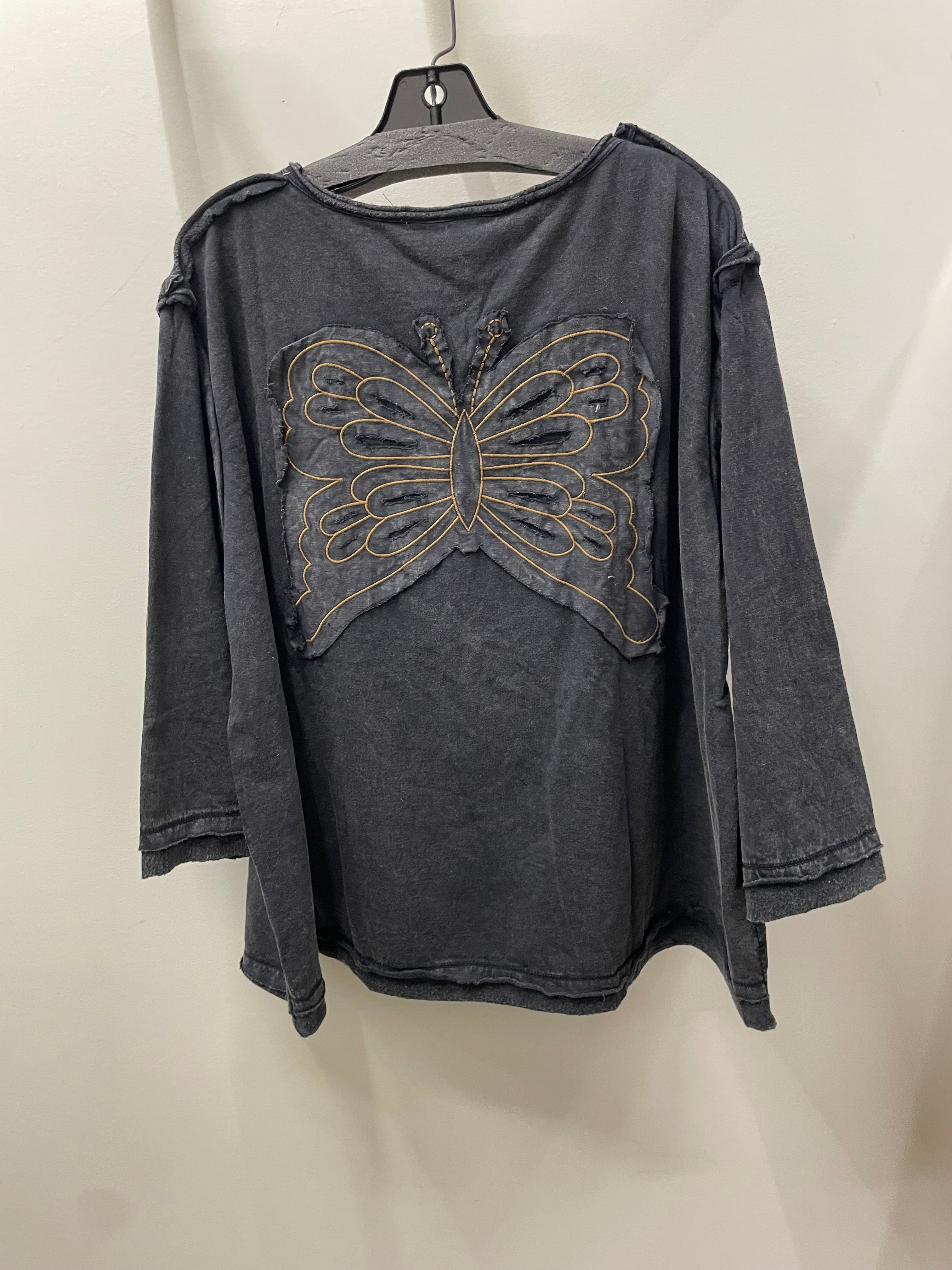 Flutter Patch Sweatshirt by Paper Lace