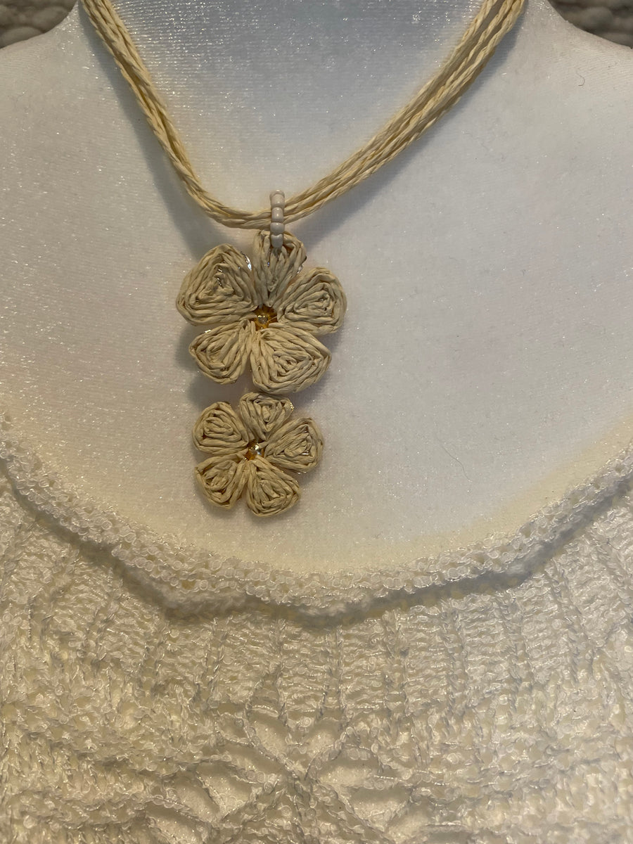 Rattan Double Flower Necklace