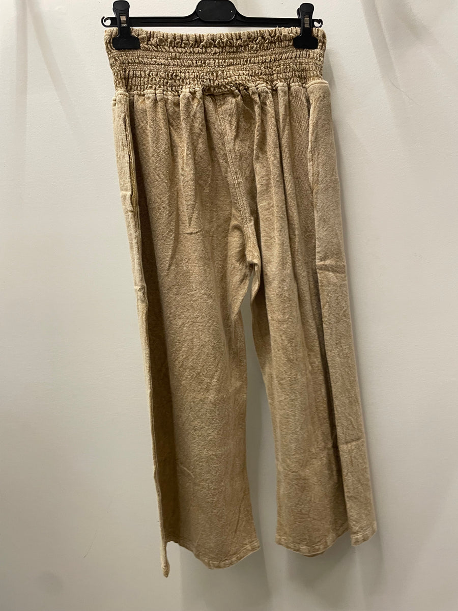 Weave Front Ruffle Pant by Paper Lace