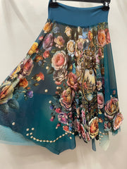 IPNG Design Skirt Square "Love Language"