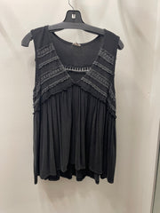 Sleeveless Empress Top