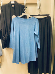 Ollie Tee by Doodles