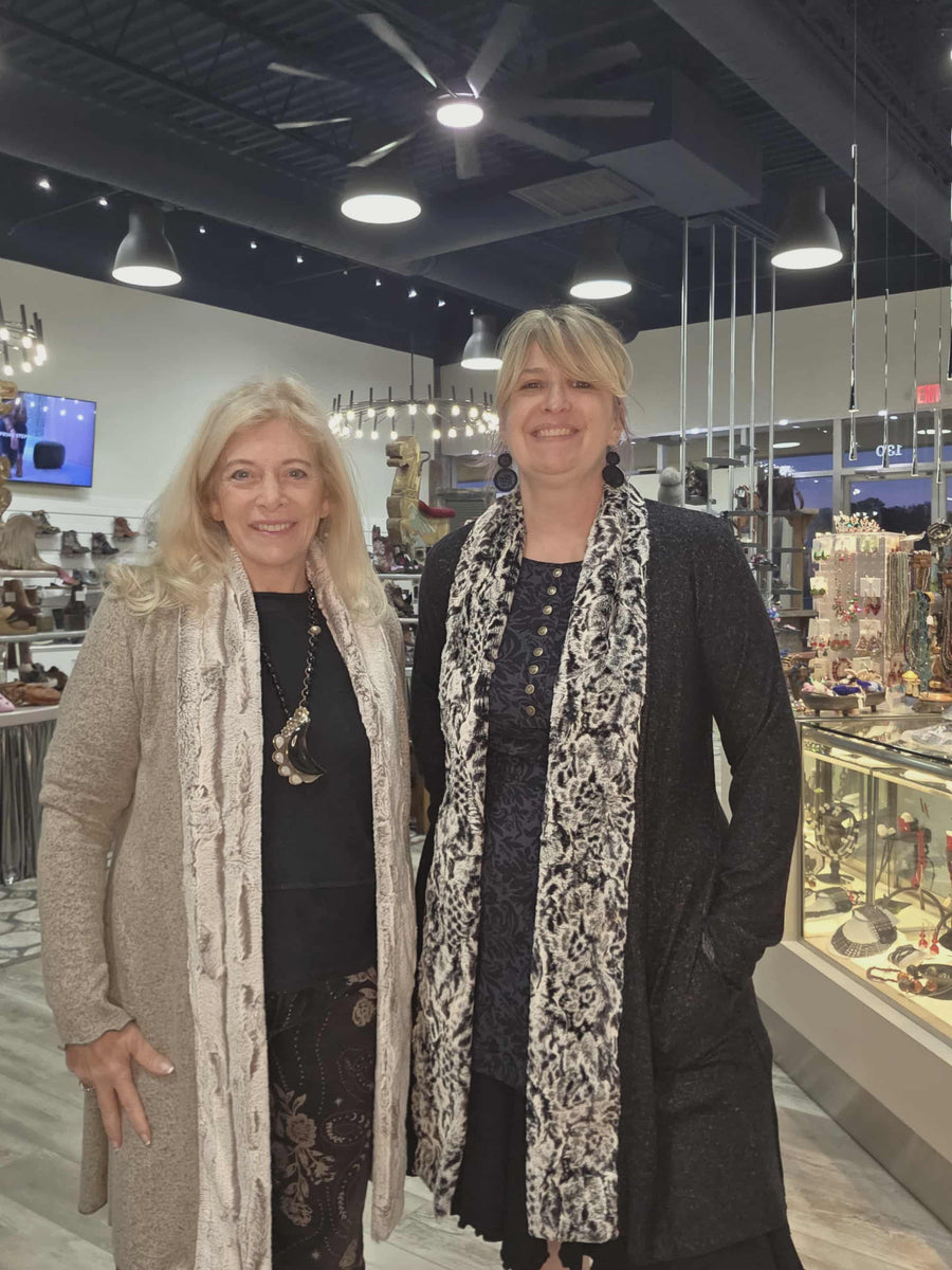 Sweater Cardigan Black Tuxedo with Faux Fur trim