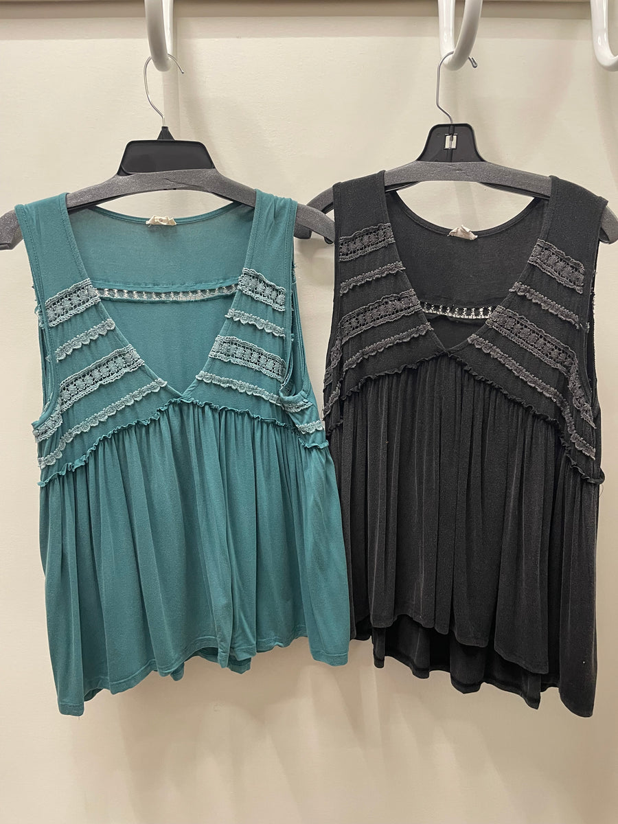 Sleeveless Empress Top