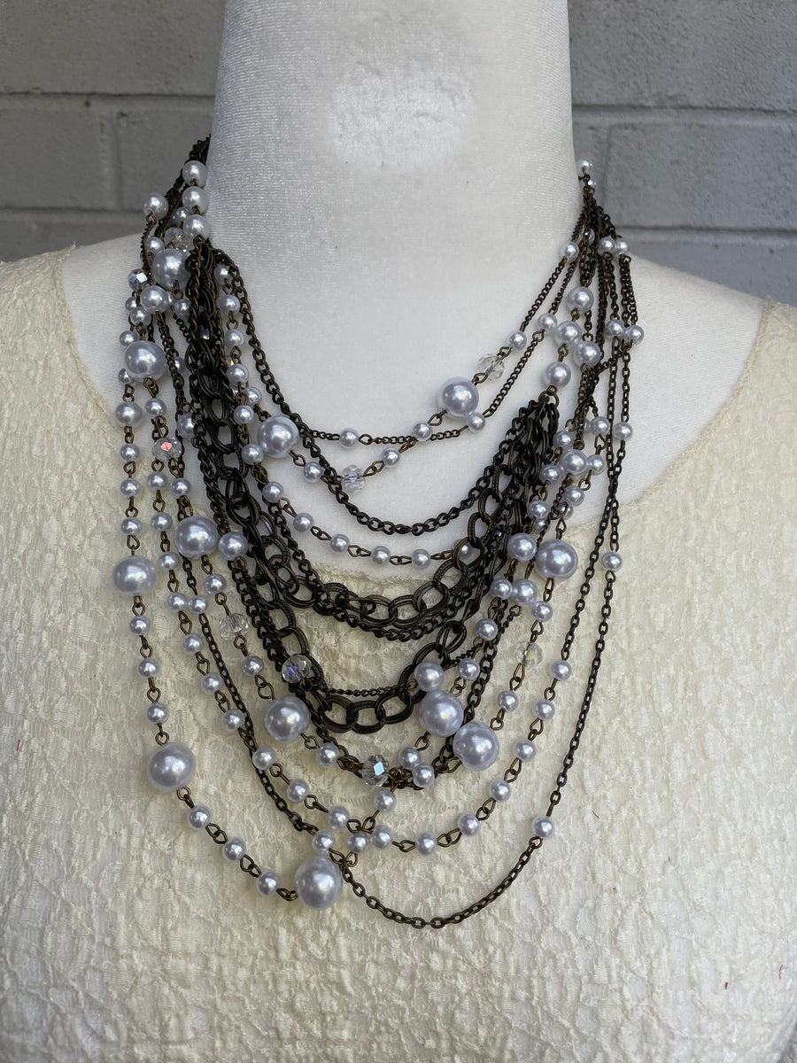 Linked Pearl Chain Necklace