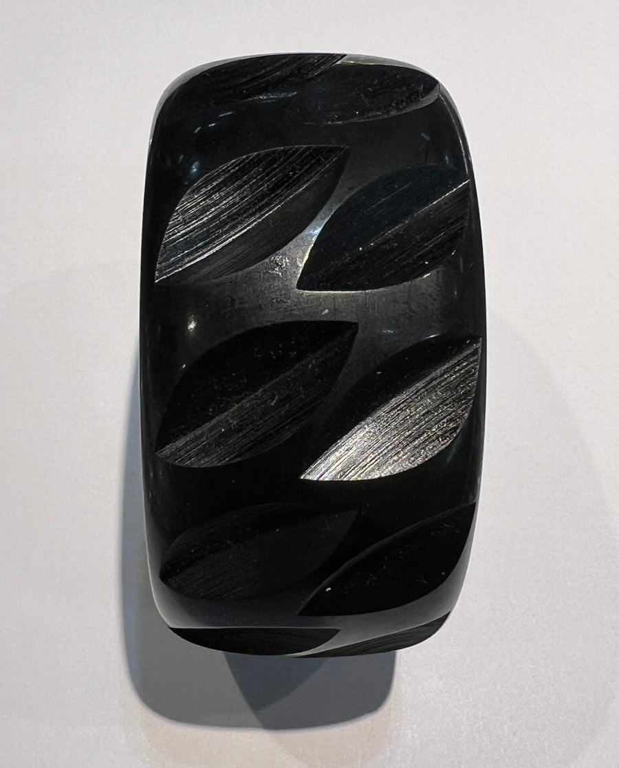 Carved Leaves Copal Bangle