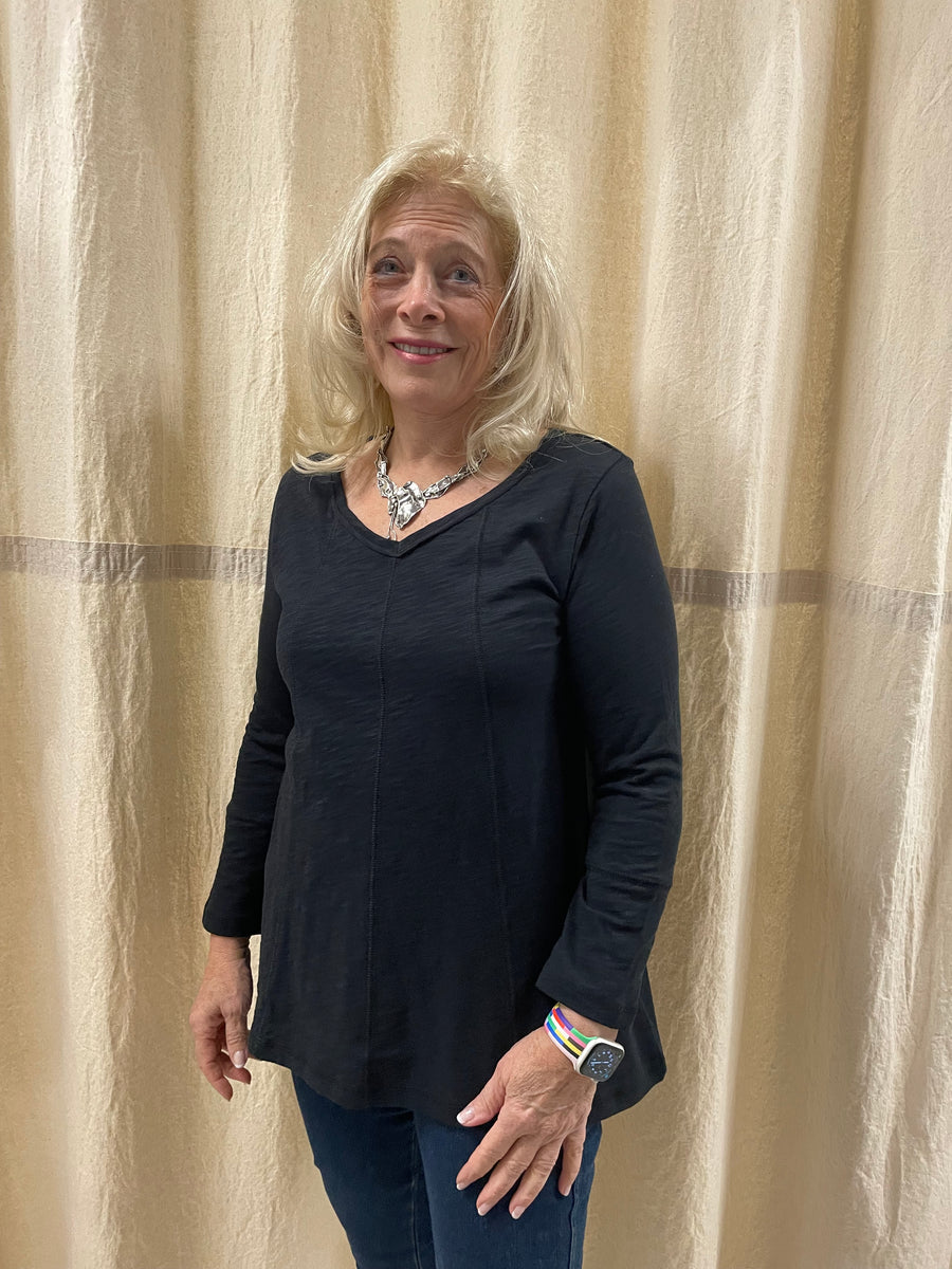 Freedom V-Neck Tee by Escape