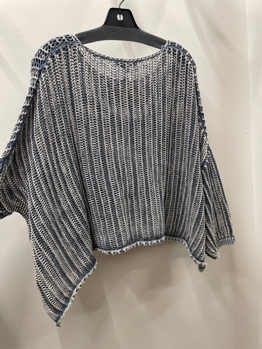 Oversized Crochet Pocket Top