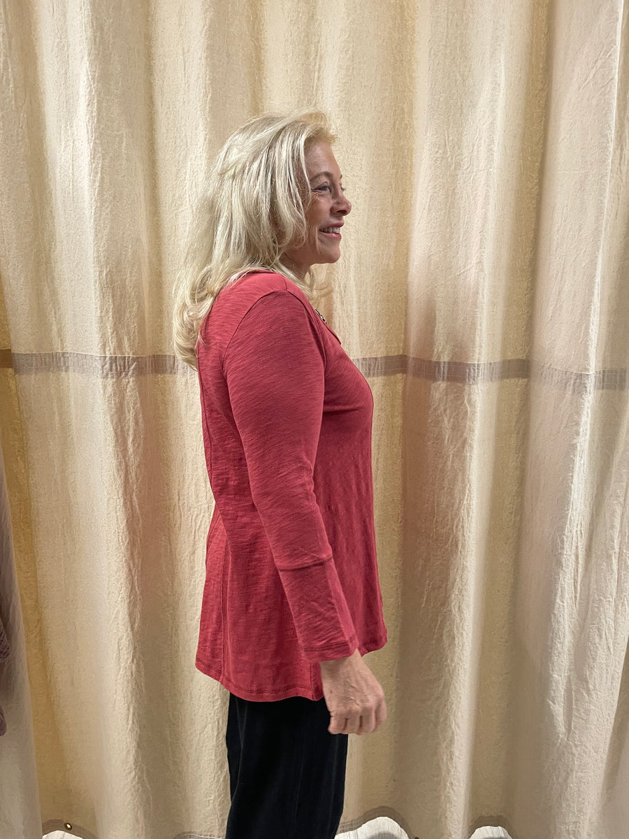 Freedom V-Neck Tee by Escape