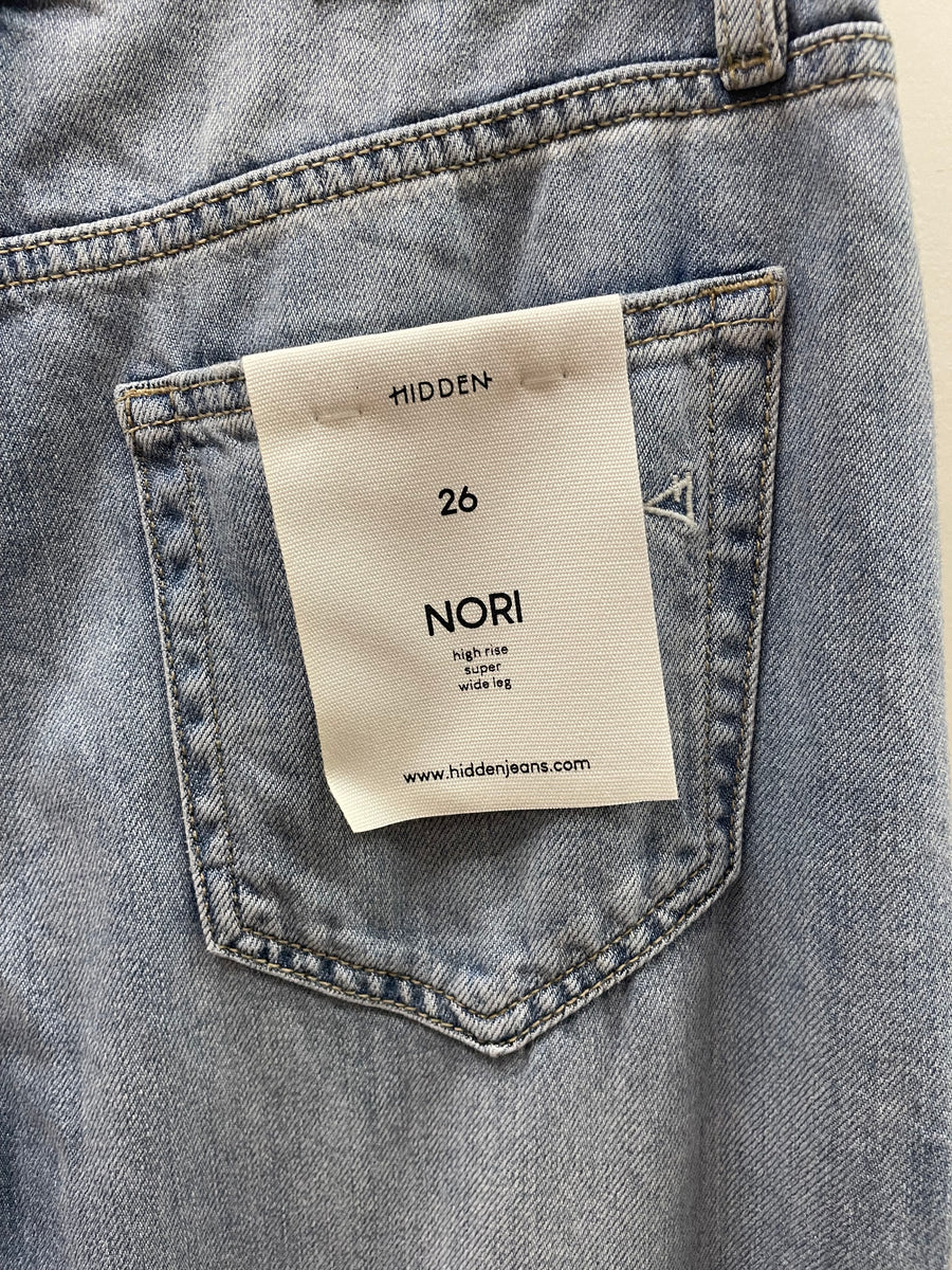 Nori Super Wide Leg Jean by Hidden Jeans
