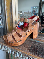 Bedstu Caitlin Leather Platform Sandal Robin Boutique