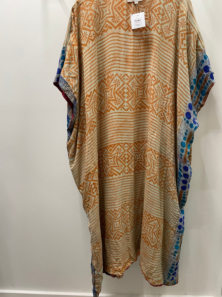 Float On Muu #111 by Kantha Bae