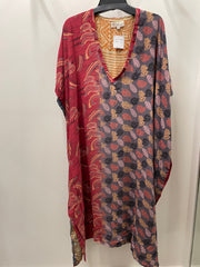 Float On Muu #111 by Kantha Bae