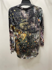 Crinkle Knit Top in Starlights Print by Inoah