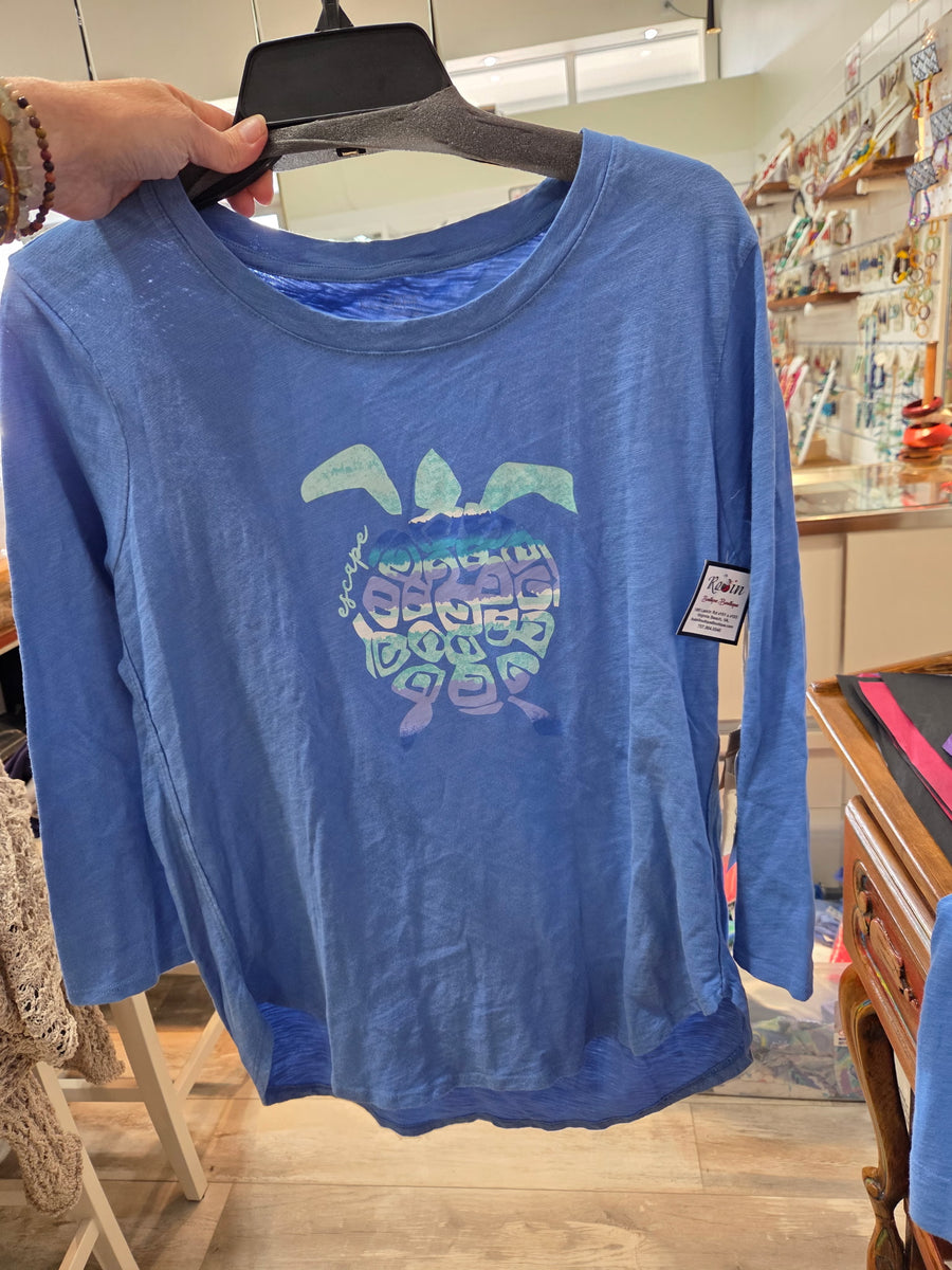 Destination 3/4 Sleeve Tee in Mosaic Turtle by Escape