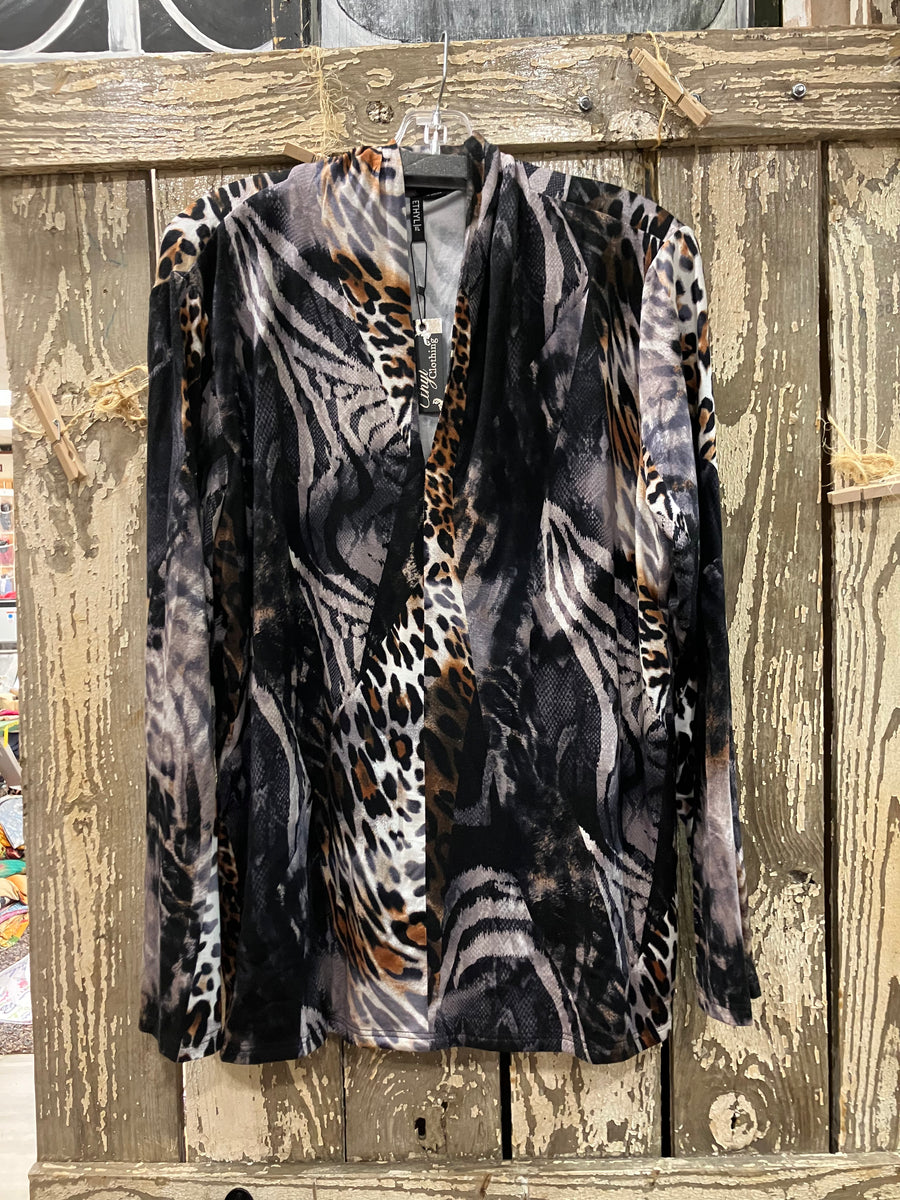 Animal Knit Pullover