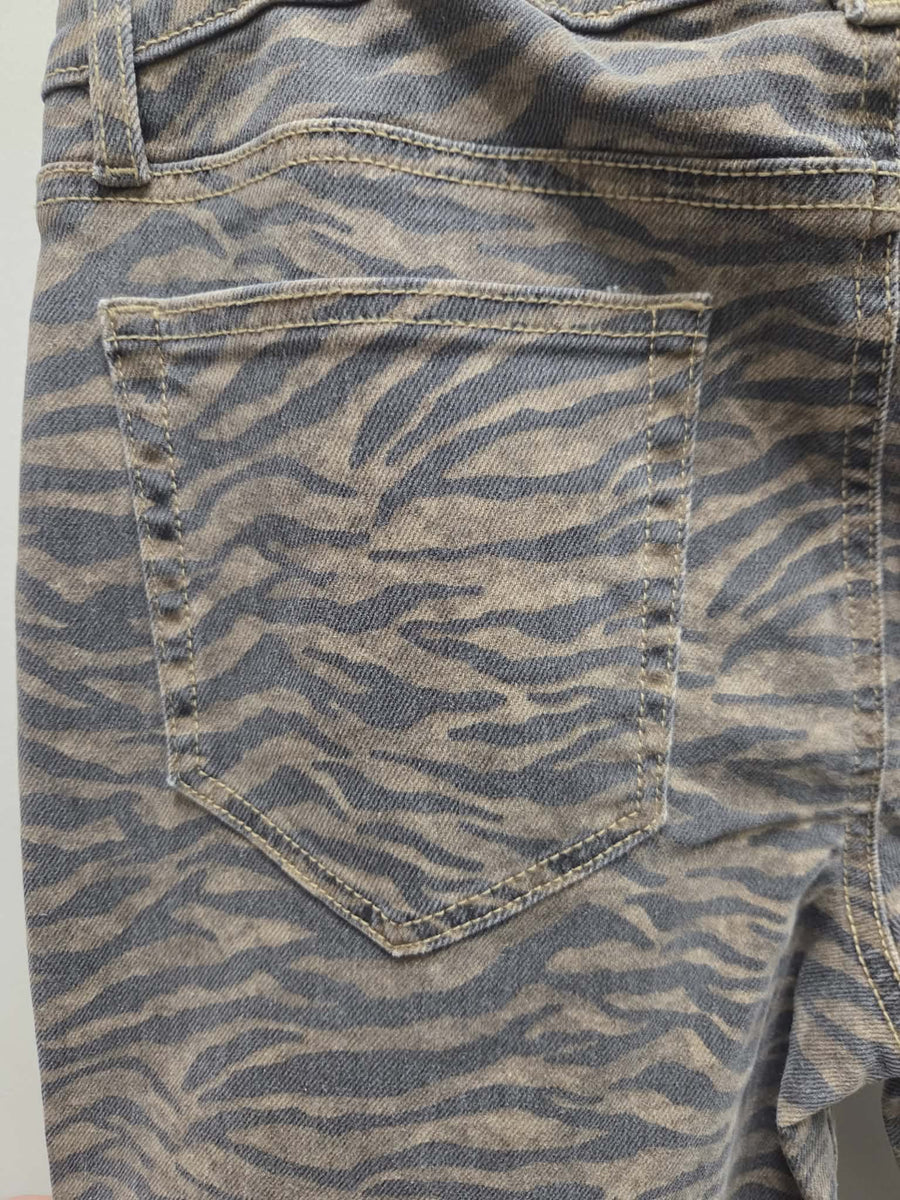 Tiger Ryan Low Rise Boot Cut Jean by Hidden Jeans