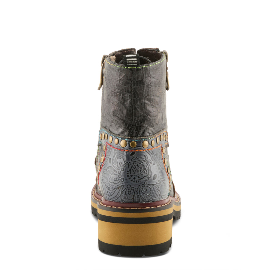 L'Artiste Rugup Laceup Boots