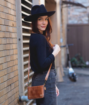 Bedstu Leather Templeton Handbag Robin Boutique