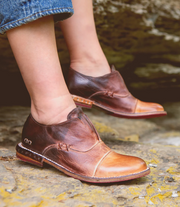 Bedstu Leather Rose Oxford Womens Shoes