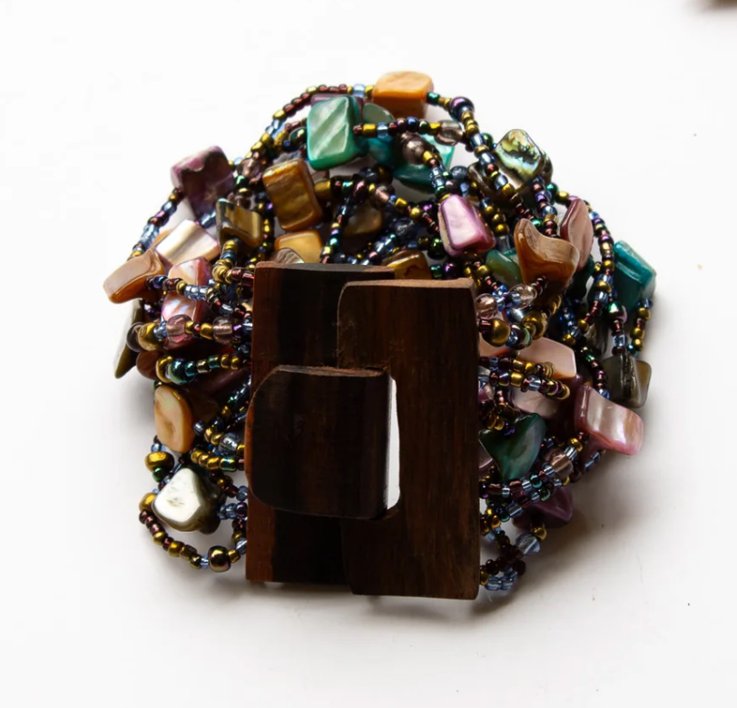 Shelly Big Buck Bracelet