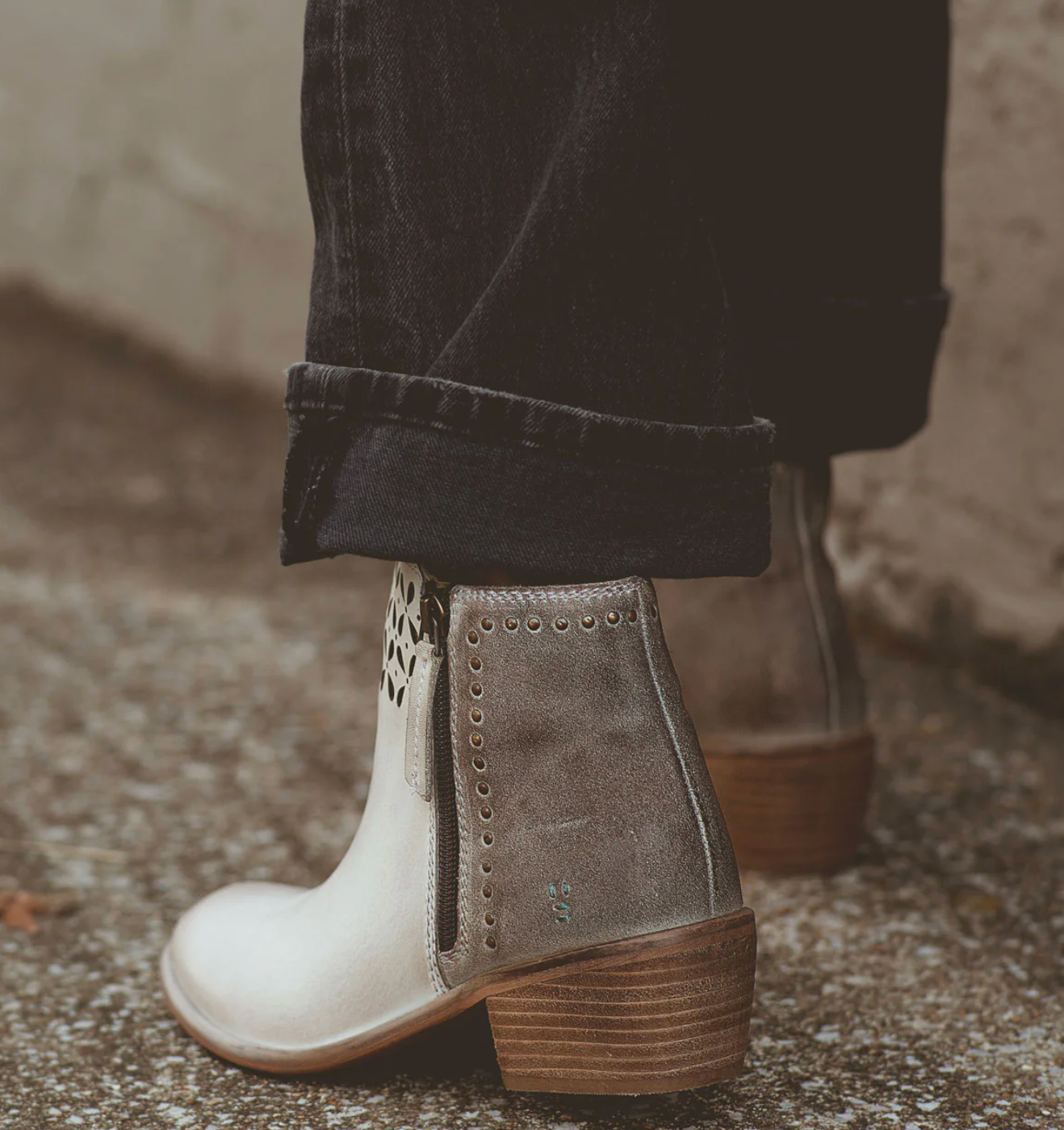 Roan Liz Cutout Boots Robin Boutique